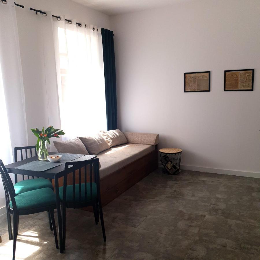 Apartament Z Historia Jelenia Góra Exterior foto