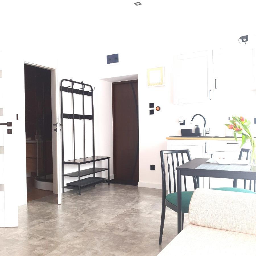 Apartament Z Historia Jelenia Góra Exterior foto